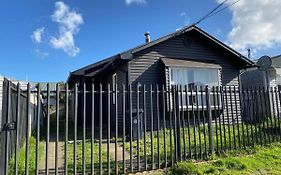 Casa para 6 personas, barrio tranquilo Puerto Varas